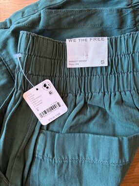 Breezy pull on denim - Women NWT